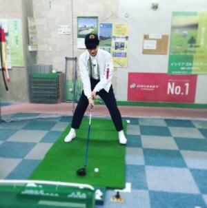 ブログでゴルフのスイングを披露した瀬戸康史