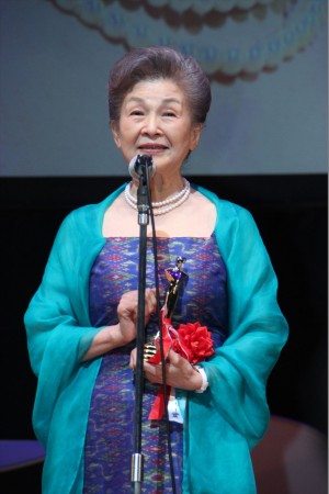 第25回日本映画批評家大賞実写部門授賞式に登壇した草村礼子