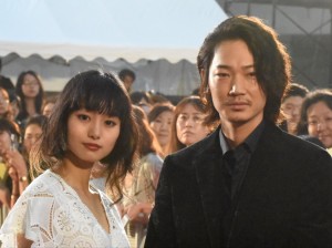 『KINGSGLAIVE FINAL FANTASY XV』ワールドプレミアに登場した綾野剛と忽那汐里