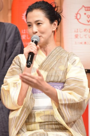 『はじめまして、愛しています。』舞台挨拶に登場した坂井真紀