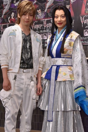 中村倫也、小池栄子『Vamp Bamboo Burn~ヴァン!バン!バーン!~』囲み取材にて