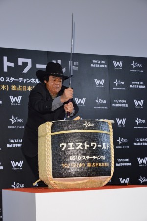 『ウエストワールド』ジャパンプレミアに登場した藤岡弘、