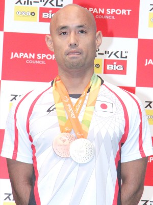 スポーツくじ感謝イベントに登場した、走り幅跳びの山本篤選手