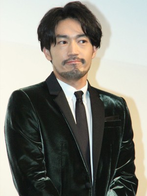 『逃げるは恥だが役に立つ』プレミア試写会舞台挨拶に出席した大谷亮平