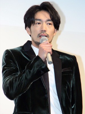 『逃げるは恥だが役に立つ』プレミア試写会舞台挨拶に出席した大谷亮平
