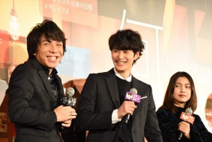 佐藤健、『何者』初日舞台挨拶にて