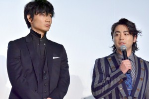 映画『闇金ウシジマくん ザ・ファイナル』初日舞台挨拶に登壇した、綾野剛&山田孝之