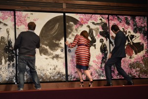 『ローグ・ワン/スター・ウォーズ・ストーリー』アジア最速来日記者会見に出席した、 ディエゴ・ルナ、フェリシティ・ジョーンズ、ギャレス・エドワーズ監督