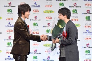 神木隆之介&新海誠監督、『君の名は。』が「第41回報知映画賞」特別賞を受賞