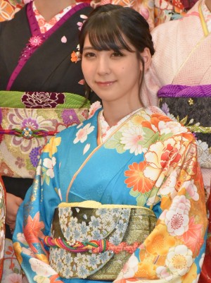 AKB48グループ2017年新成人メンバー成人式記念撮影会 HKT48・松岡菜摘