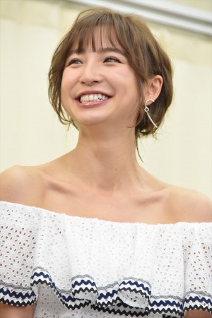 舞台『BIOHAZARD THE Experience』製作記者会見に出席した、篠田麻里子