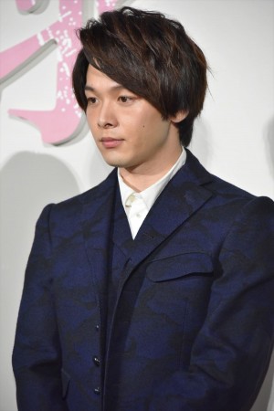 『愚行録』のジャパンプレミアに出席した、中村倫也