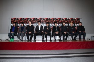 舞台『ALL OUT!! THE STAGE』の制作発表に出席した、宮下雄也、大原海輝、松風雅也、伊万里有、原嶋元久、佐伯大地、石渡真修、山口大地、西田シャトナー