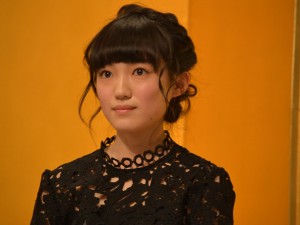 八木優希、『ひよっこ』出演者発表会にて