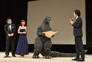 「第59回ブルーリボン賞授賞式」にて