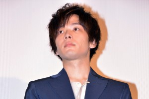 中村倫也、『愚行録』初日舞台挨拶に出席