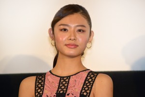 古畑星夏、『一週間フレンズ。』初日舞台挨拶に出席