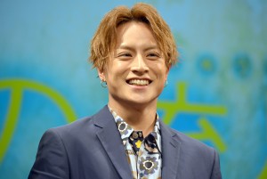 白濱亜嵐、『ひるなかの流星』完成披露試写会舞台挨に登場