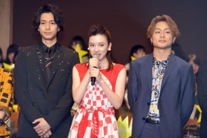 三浦翔平、永野芽郁、白濱亜嵐『ひるなかの流星』完成披露試写会舞台挨に登場