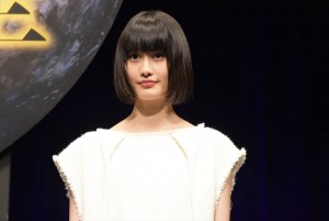 橋本愛、『美しい星』完成披露試写会にて