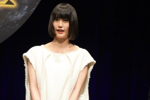 橋本愛、『美しい星』完成披露試写会にて