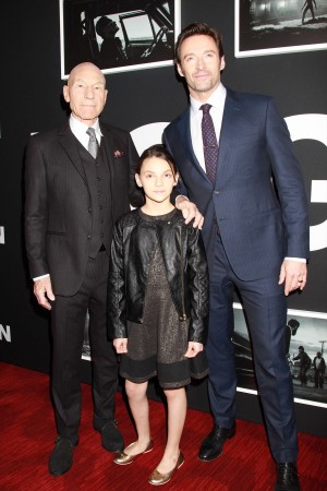 パトリック・スチュワート、ダフネ・キーン、ヒュー・ジャックマン。『LOGAN/ローガン』NYスクリーニングにて