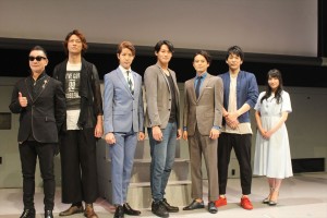 左からムッシュ吉﨑(クリスタルキング)、林野健志、花園直道、寿里、河合龍之介、磯貝龍虎、水希蒼(A応P)、舞台『北斗の拳‐世紀末ザコ伝説‐』制作発表に登壇