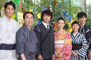 左から永井大、段田安則、上川隆也、栗山千明、戸田恵子、甲本雅裕、『遺留捜査』の制作記者会見に登壇