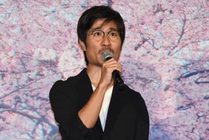 月川翔監督、『君の膵臓をたべたい』完成披露舞台挨拶