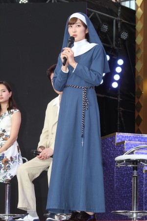 高梨臨、『あいの結婚相談所』制作発表に登壇