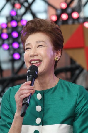 前田美波里、『あいの結婚相談所』制作発表に登壇