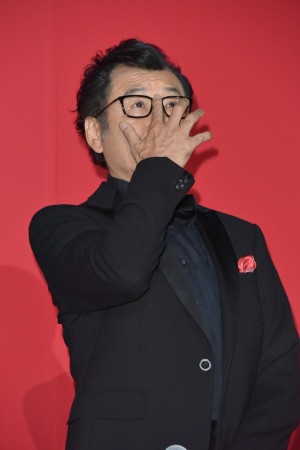 吉田鋼太郎、映画『三度目の殺人』完成披露試写会に登壇