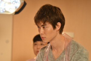 『コウノドリ』に出演する宮沢氷魚