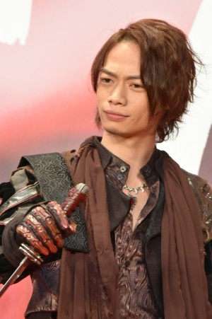 池田純矢、「第30回東京国際映画祭」オープニング&レッドカーペットに登場