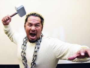 『マイティ・ソー バトルロイヤル』を鑑賞した新日本プロレスの真壁刀義にインタビュー