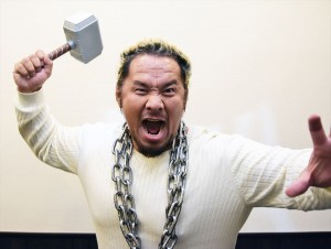『マイティ・ソー バトルロイヤル』を鑑賞した新日本プロレスの真壁刀義にインタビュー
