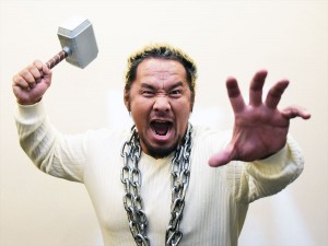 『マイティ・ソー バトルロイヤル』を鑑賞した新日本プロレスの真壁刀義にインタビュー