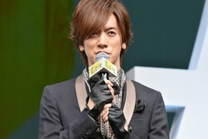DAIGO、『嘘を愛する女』完成披露舞台挨拶に登壇
