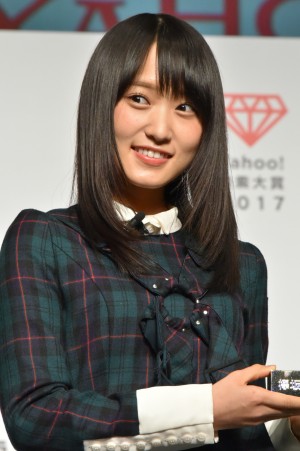 菅井友香、国民が選んだ賞「Yahoo!検索大賞2017」発表会に登壇