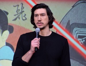 アダム・ドライバー、『スター・ウォーズ/最後のジェダイ』来日記者会見に登壇