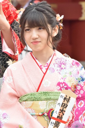AKB48グループ 2018年新成人メンバー 成人式記念撮影会に参加した村山彩希