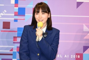 飯豊まりえ、『電影少女VIDEO GIRL AI 2018』第一話試写&記者会見に登場