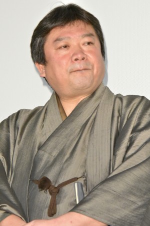 本広克行監督、『曇天に笑う』完成披露舞台挨拶に登壇