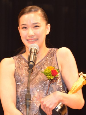 「2017年 第91回キネマ旬報ベスト・テン」表彰式に出席した蒼井優