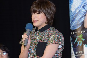 NHK連続テレビ小説『半分、青い。』第1週完成試写会に登場した北川悦吏子(脚本)