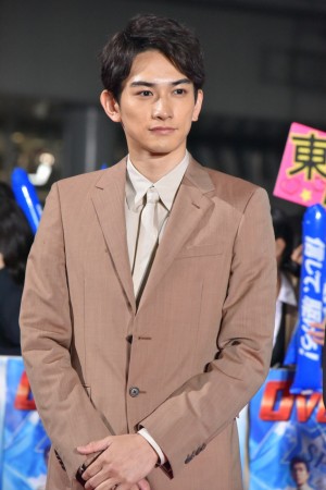 『OVER DRIVE』完成披露舞台挨拶(スペシャルステージ)に登場した町田啓太