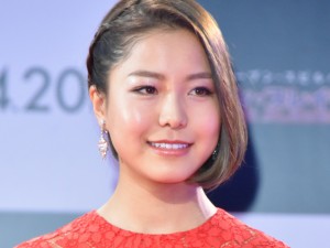 高梨沙羅が『おしゃれイズム』に初出演
