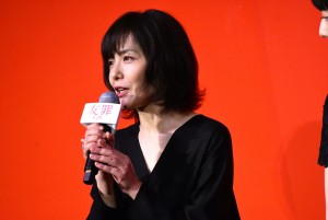 映画『友罪』完成披露試写会に登場した富田靖子