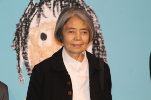 『万引き家族』完成披露試写会舞台挨拶に登壇した樹木希林