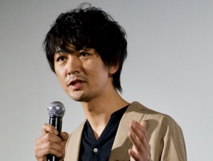 映画『ゼニガタ』初日舞台挨拶に出席した小林且弥